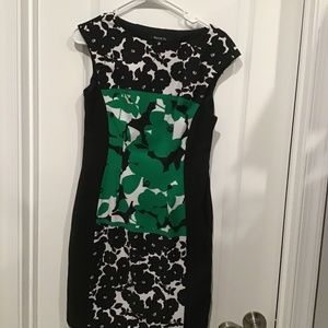 Patterned sheath dress